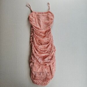 h:ours Pink Lace Ruched Bodycon Mini Dress S Femme Party Barbie Dainty Coquette